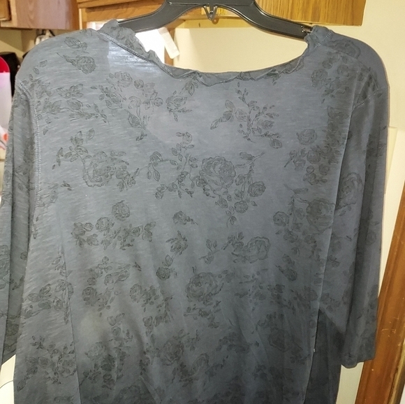 Sonoma 3X top blue ruffled trim neck 60%cotton 40% modal soft - Picture 3 of 4